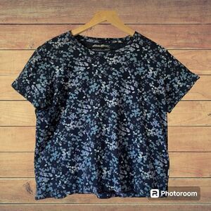 Eddie Bauer Blue Short Sleeve Top  Size L   GUC